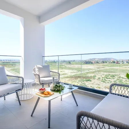 Artemis 204 - Seaside Stories *