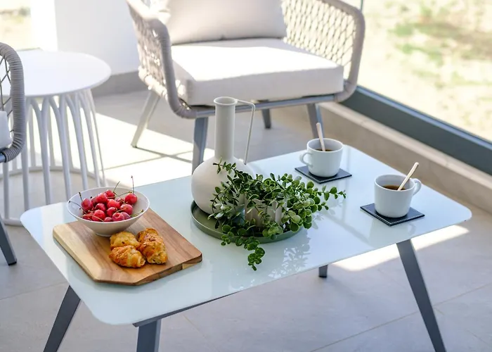 Artemis 204 - Seaside Stories *