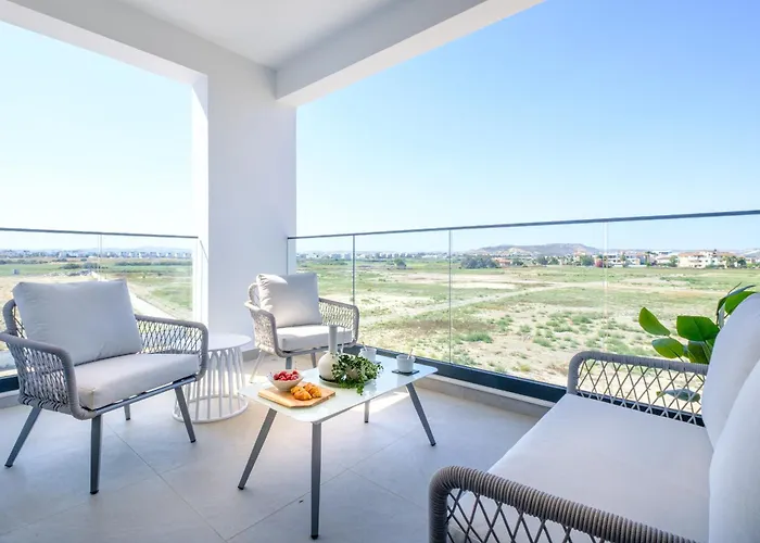 Artemis 204 - Seaside Stories *