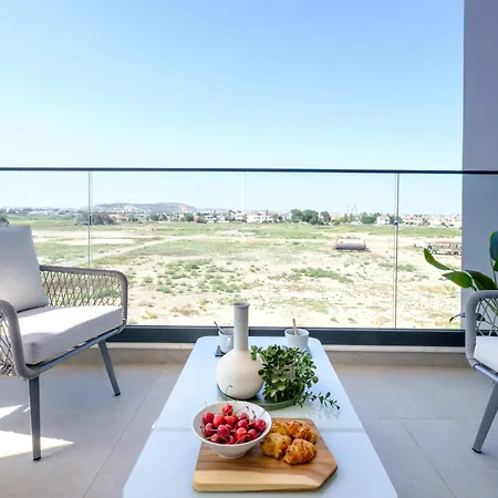 Artemis 204 - Seaside Stories Livadhia